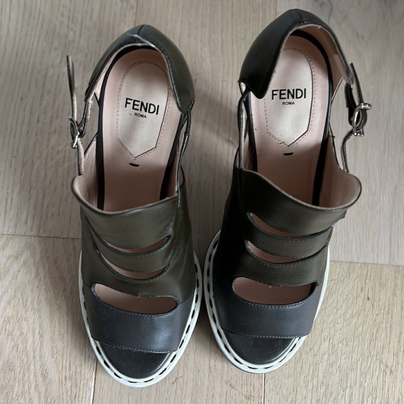 FENDI booties - Picture 3 of 4